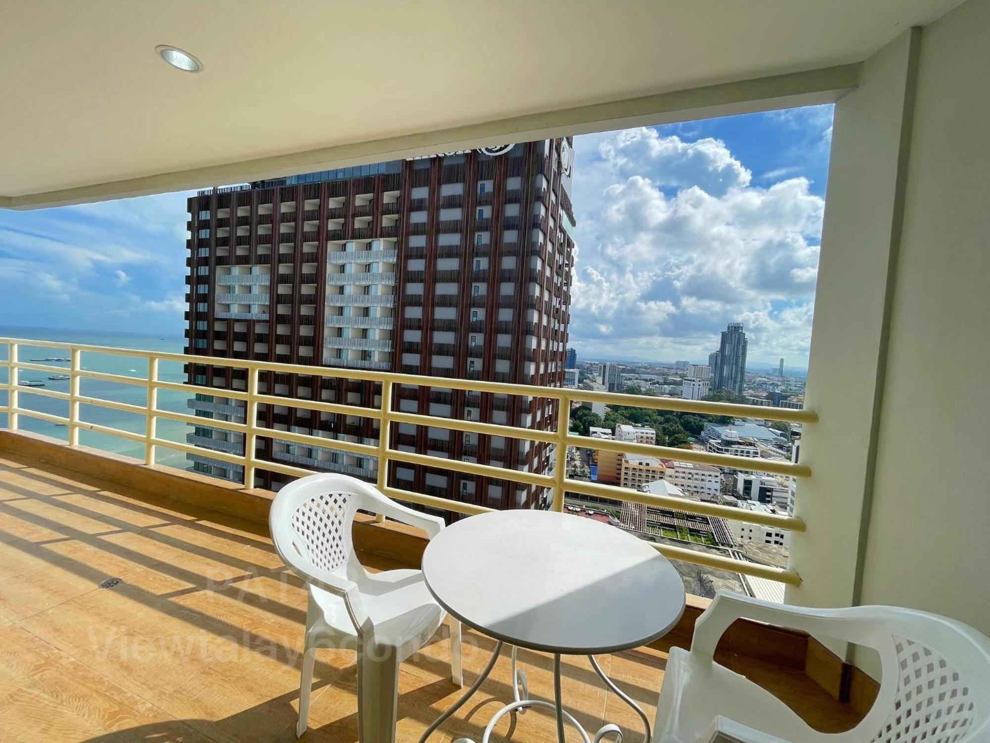 View Talay 6 By Pat 42 Apartment Pattaya Exterior photo