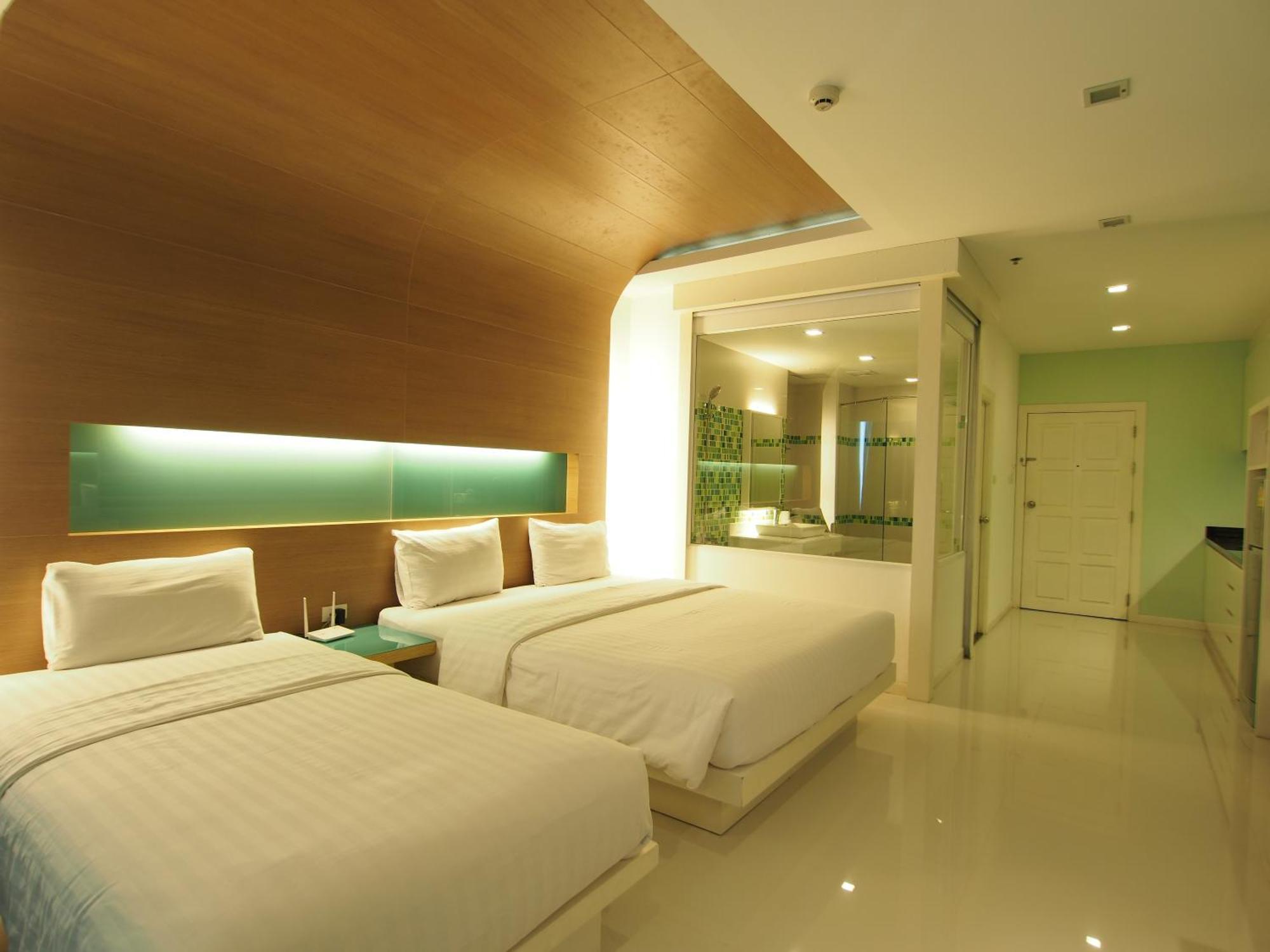 View Talay 6 By Pat 42 Apartment Pattaya Exterior photo